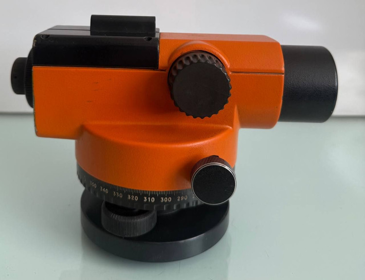 خرید ترازیاب اتوماتیک بویف مدل AL 132 با لنز با کیفیت و فوکوس قوی