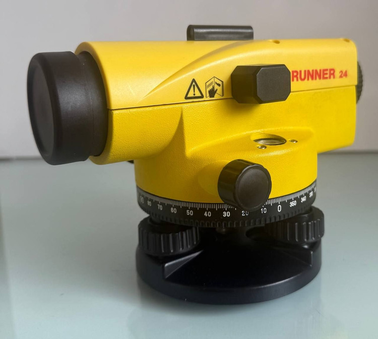 خرید ترازیاب لایکا مدل RUNNER 24 با کیفیت بالا