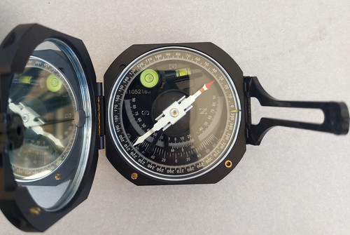 خرید قطب نما DQL 8 طرح برانتون با ارسال فوری