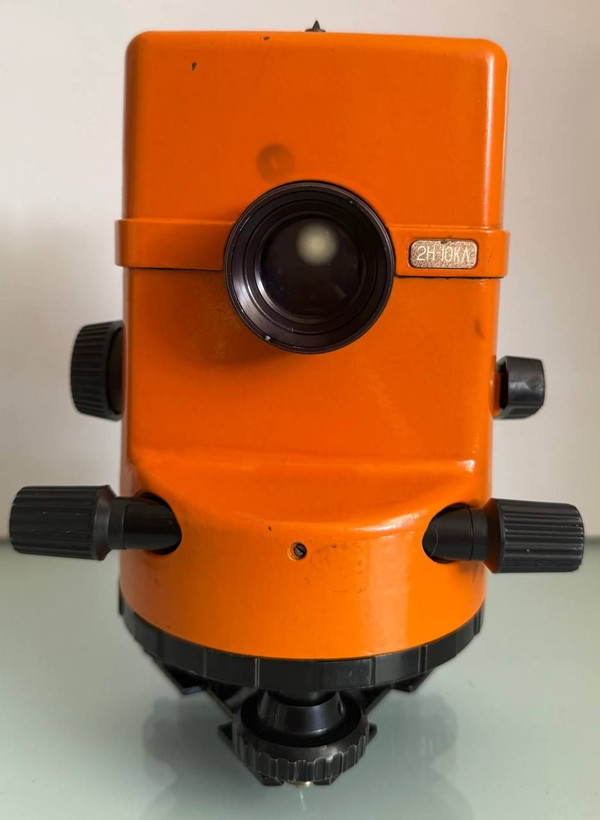 خرید ترازیاب روسی مدل 2H - 10 K A