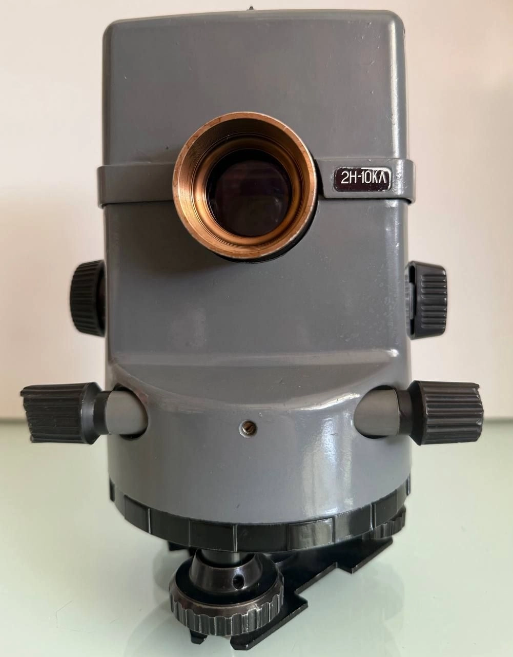 خرید ترازیاب روسی مدل 2H - 10 KA با دکمه ی شوک