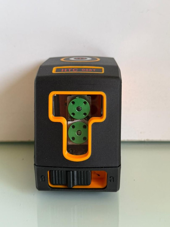 خرید تراز لیزری HTC GEOSYSTEMS مدل 088T با متعلقات