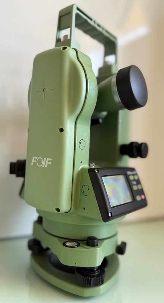 خرید دوربین تئودولیت دیجیتال FOIF سری DT205 D با شارژر