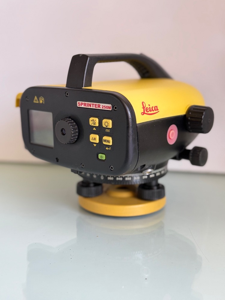 ترازیاب دیجیتال لایکا Sprinter 250M با ساختاری مقاوم برای هر شرایطی