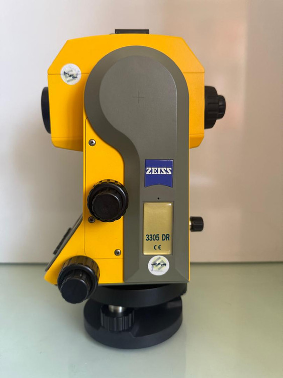 قیمت و خرید توتال استیشن تریمبل DR 3305 دقت 5 ثانیه با لیزر