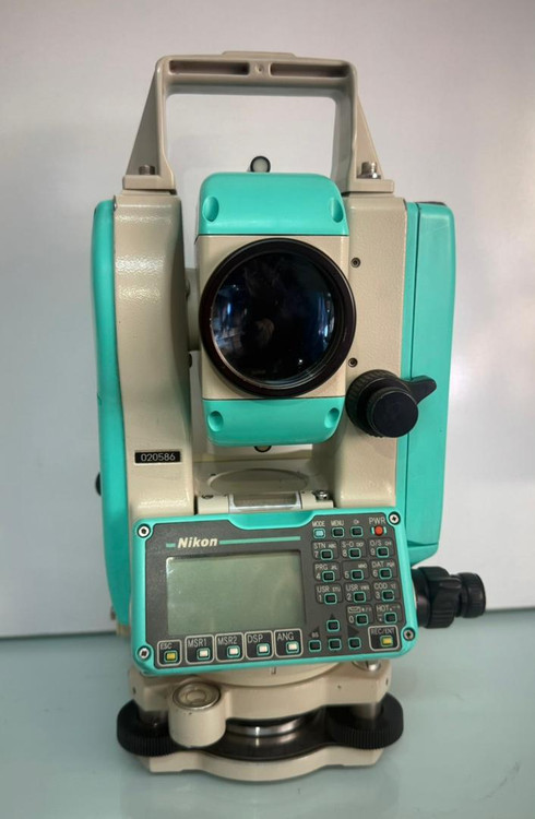 خرید توتال استیشن نیکون DTM 332 دقت 5 ثانیه اصلی