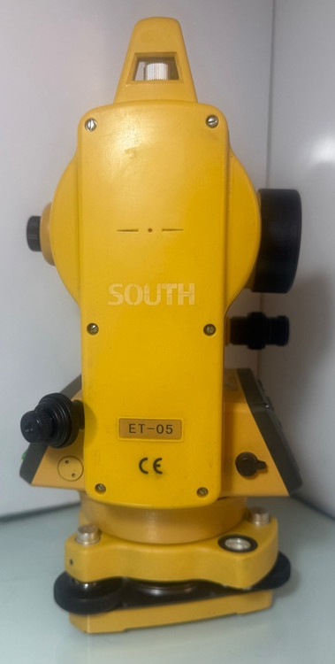 خرید تئودولیت دیجیتال سوث مدل ET - 05 با دو طرف کیبرد