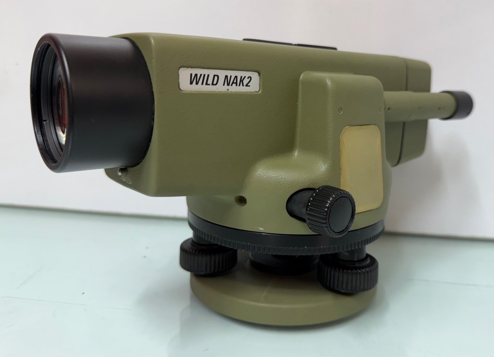 خرید ترازیاب WILD  NAK2  کارکرده با قیمت مناسب