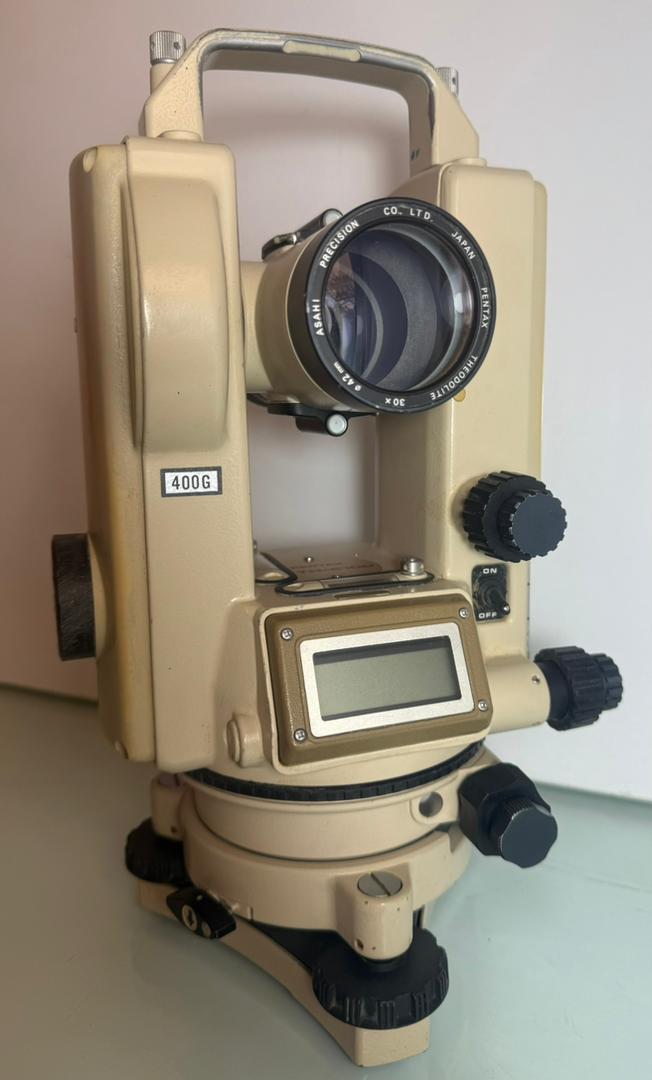 خرید  تئودولیت دیجیتال پنتاکس ETH E100 با دقت 10 ثانیه