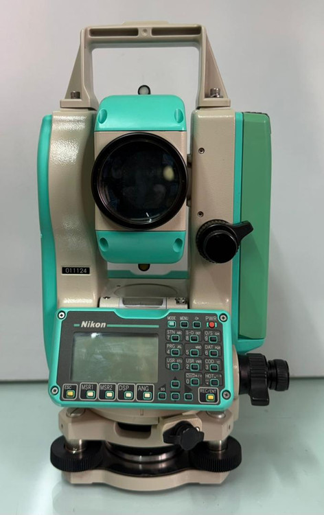 خرید توتال استیشن نیکون DTM 352 دقت 5 ثانیه دو طرف کیبرد