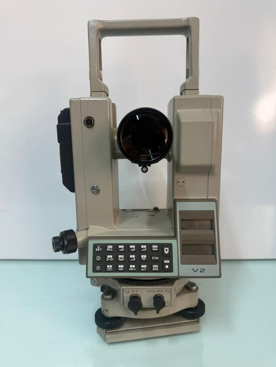 خرید دوربین تئودولیت سوکیا مدل DT 2 با گارانتی