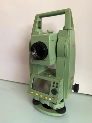 خرید توتال استیشن لایکا مدل TC 407 با جعبه