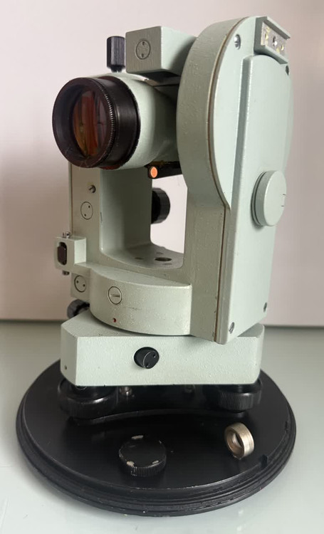 خرید تئودولیت مکانیکی روسی 2T30N