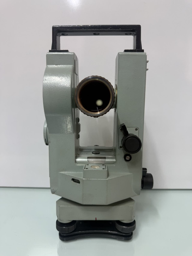 تئودولیت مکانیکی روسی مدل 3T 5 KN