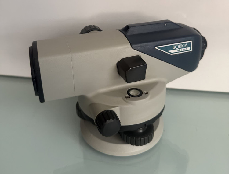 خرید ترازیاب اتوماتیک سوکیا مدل B20 با جعبه ی حمل