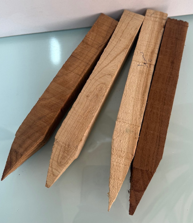 خرید میخ چوبی نقشه برداری 20 سانتی ابعاد 3*3