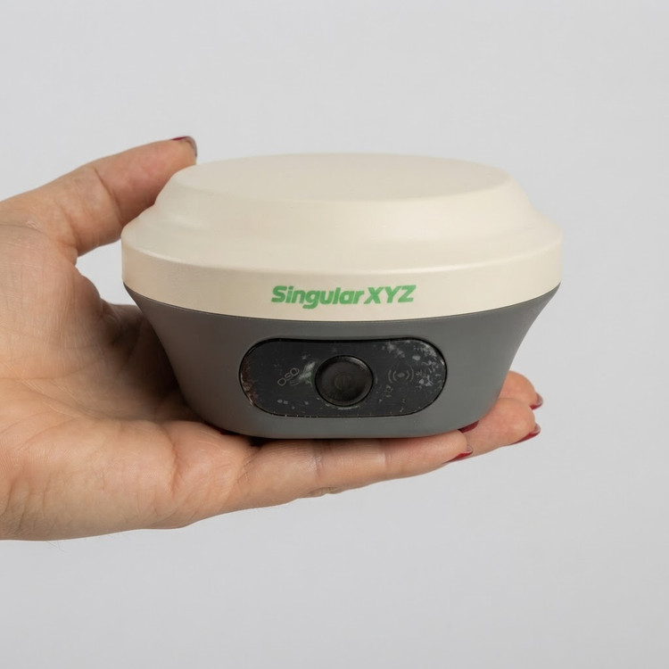 گیرنده GNSS مولتیفرکانس SINGULAR مدل XYZ Z1