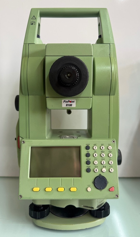 توتال استیشن لایکا Leica TCR805 Power دقت ۵ ثانیه