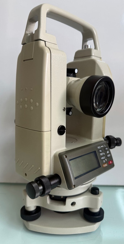تئودولیت دیجیتال سیویل CIVIL CDT-02